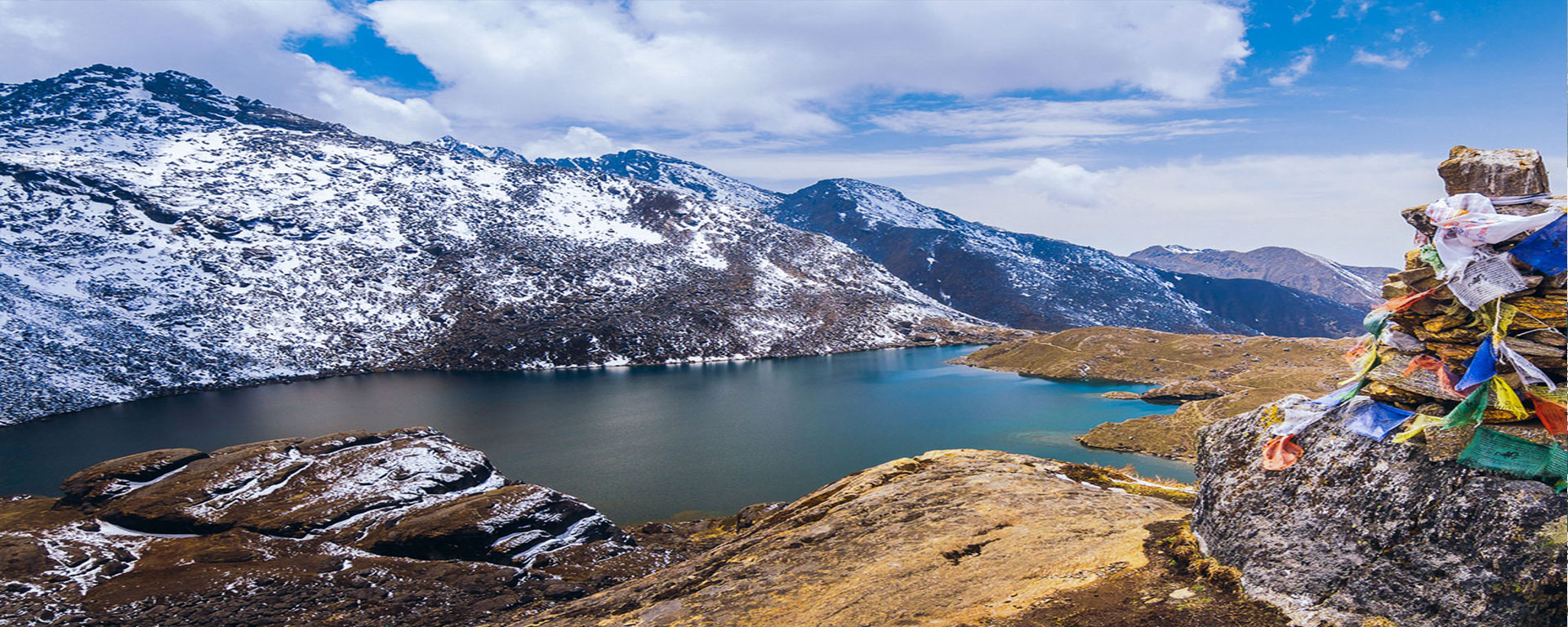 Lantang-Gosaikunda-Lake